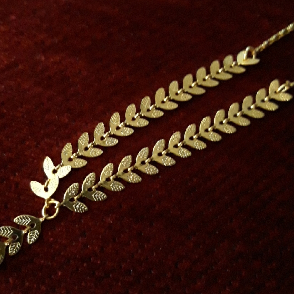 Necklace - Picture 8 of 9